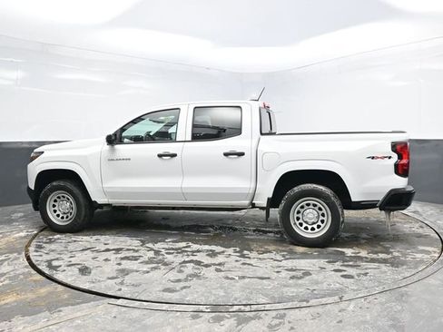 Used 2023 Chevrolet Colorado W/T w/ Advanced Trailering Package image 4