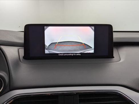 Used 2023 MAZDA CX-9 Touring image 29