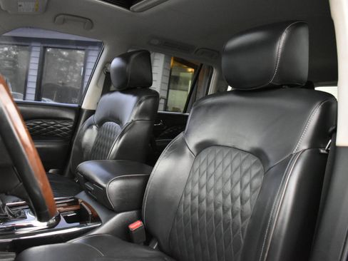 Used 2019 INFINITI QX80 Luxe image 22