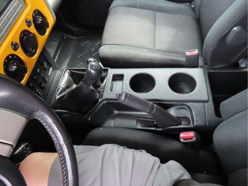 Used 2007 Toyota FJ Cruiser 4WD image 21