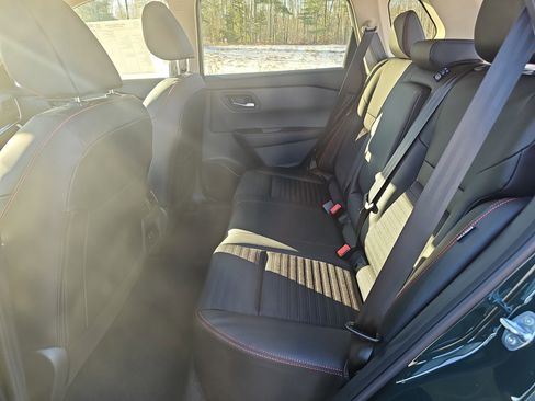 New 2026 Nissan Rogue SV image 25