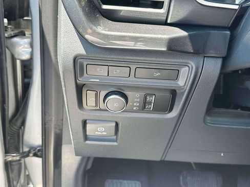 Used 2023 Ford F150 XLT w/ Equipment Group 302A High AWD/4WD image 18