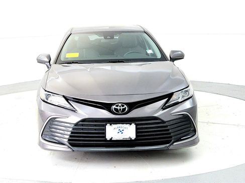 Used 2023 Toyota Camry LE AWD/4WD image 8
