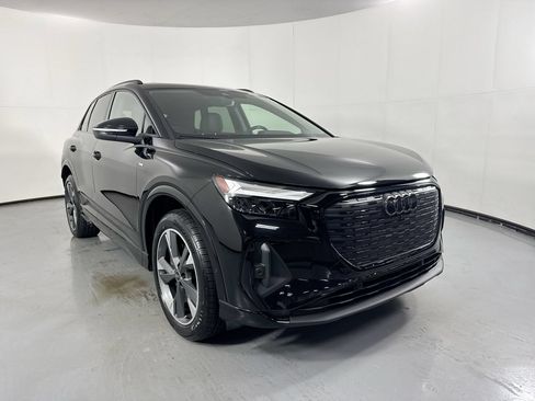 Used 2023 Audi Q4 e-tron Premium Plus w/ Premium Plus AWD/4WD image 28