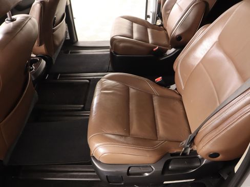 Used 2018 Toyota Sienna Limited Premium image 13
