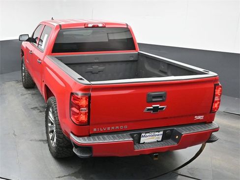 Used 2018 Chevrolet Silverado 1500 Custom w/ Custom Value Package image 34