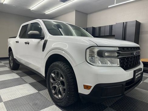 Used 2022 Ford Maverick XLT w/ Equipment Group 300A Standard AWD/4WD image 5