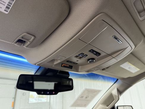 Used 2017 GMC Yukon XL Denali w/ Open Road Package image 22