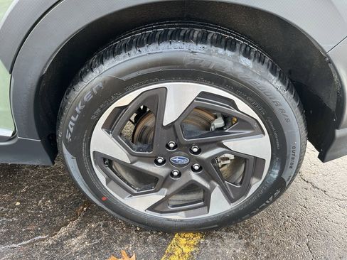 Certified 2025 Subaru Crosstrek 2.5i Limited image 9