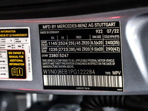 Used 2023 Mercedes-Benz GLC 300 4MATIC Coupe image 26