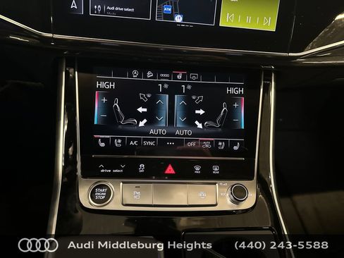 Used 2026 Audi Q8 Premium Plus AWD/4WD image 21