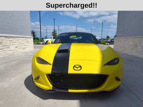 Used 2019 MAZDA MX-5 Miata Grand Touring RWD image 6