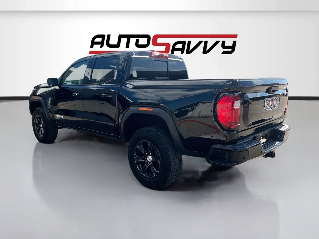 Used 2024 GMC Canyon Elevation w/ Convenience Package RWD image 5