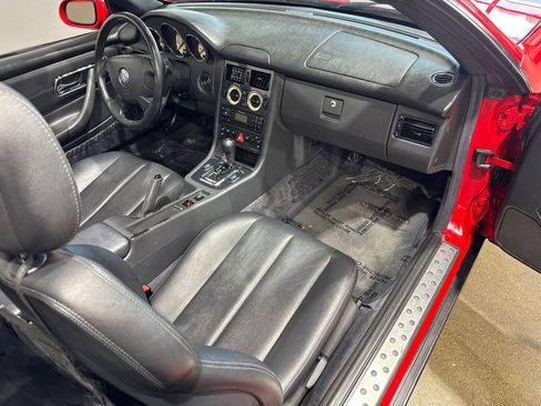 Used 2000 Mercedes-Benz SLK 230 image 99