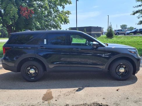 New 2025 Ford Explorer 4WD Police Interceptor image 24