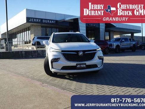 Used 2024 Buick Enclave Avenir w/ Avenir Technology Package image 2