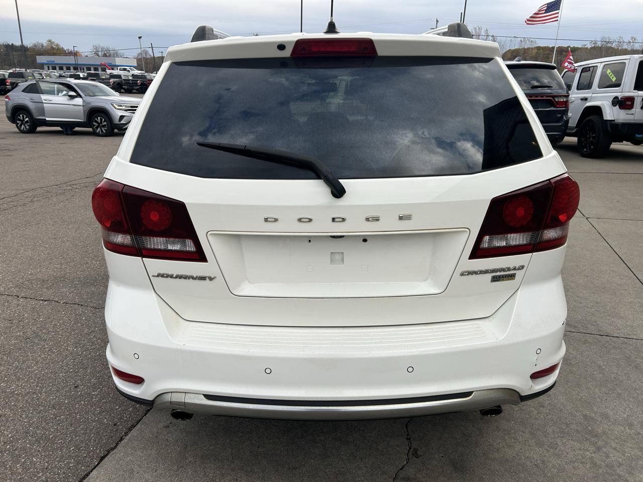 Used 2015 Dodge Journey Crossroad w/ Flexible Seating Group FWD image 6