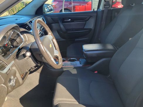 Used 2014 Chevrolet Traverse LT w/ All-Star Edition image 22