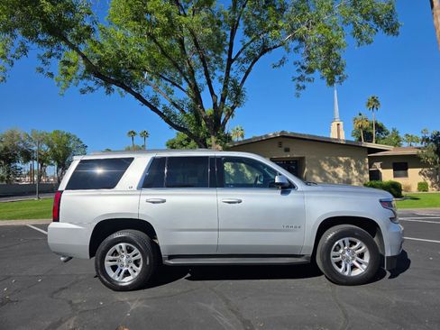 Used 2017 Chevrolet Tahoe LT image 3