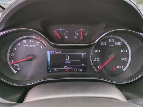 Certified 2018 Chevrolet Cruze LT w/ Sun And Sound Package image 12