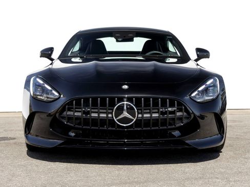 Used 2025 Mercedes-Benz AMG GT 55 image 3