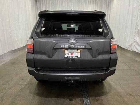 Certified 2023 Toyota 4Runner SR5 Premium w/ Moonroof Package AWD/4WD image 5