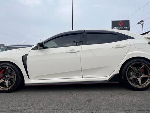 Used 2021 Honda Civic Type R image 3