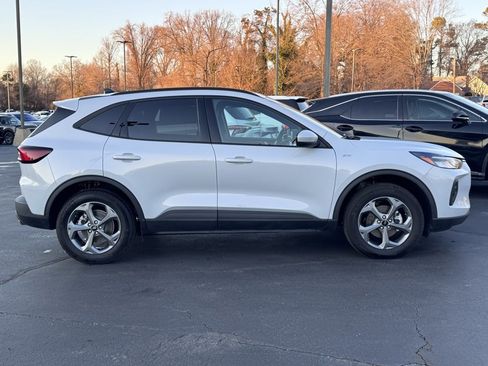 Used 2025 Ford Escape ST-Line Select image 4