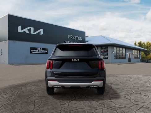 New 2025 Kia Sorento LX image 7