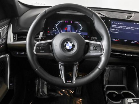 Used 2023 BMW X1 xDrive28i AWD/4WD image 27