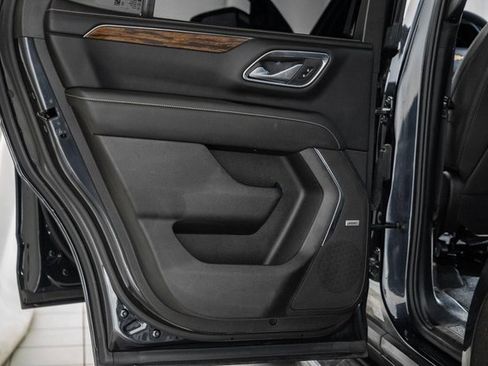 Used 2023 Chevrolet Tahoe Premier image 36
