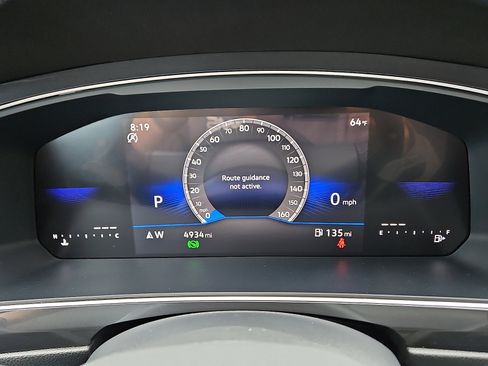 Certified 2024 Volkswagen Tiguan Wolfsburg Edition w/ Panoramic Sunroof Package image 19