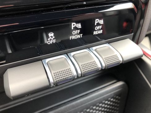 Used 2026 RAM 1500 Rebel w/ Rebel Level 1 Equipment Group AWD/4WD image 33