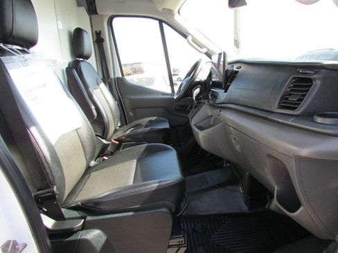 Used 2023 Ford Transit 150 Medium Roof RWD image 17