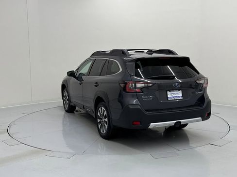 Used 2024 Subaru Outback Limited image 3