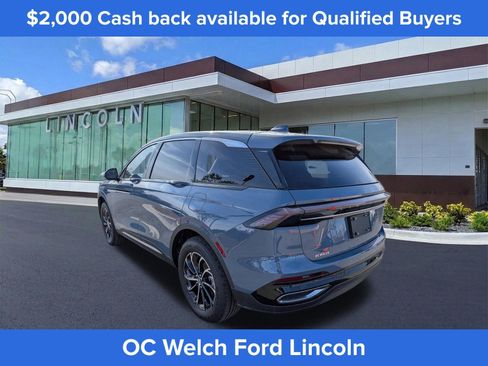 New 2026 Lincoln Nautilus Premier AWD/4WD image 7