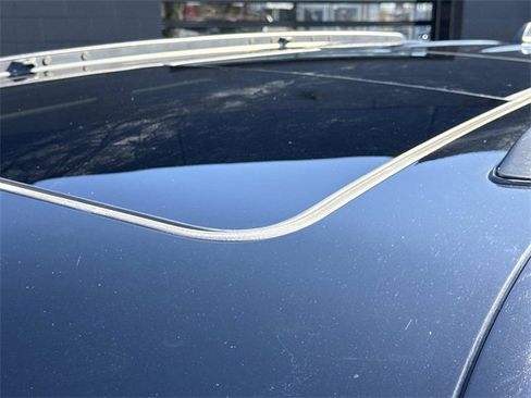 Used 2023 Jeep Grand Cherokee L Limited w/ Trailer Tow Group (B) image 12