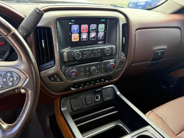 Used 2018 Chevrolet Silverado 2500 High Country w/ Duramax Plus Package AWD/4WD image 19