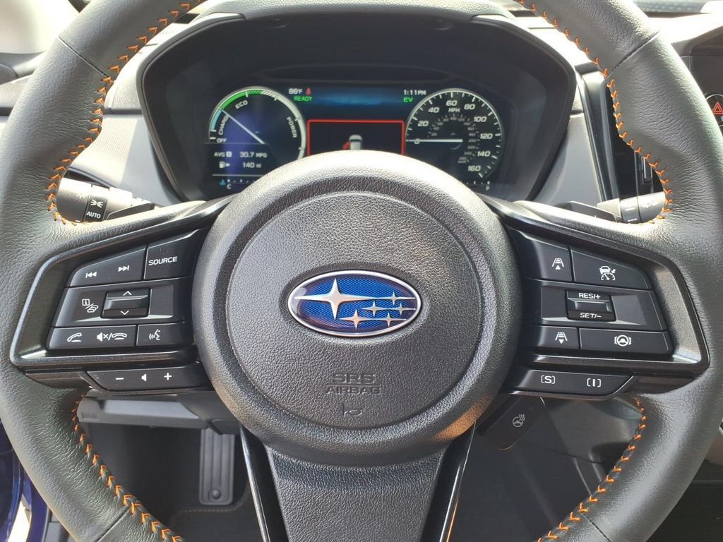 Used 2026 Subaru Crosstrek 2.5i Limited AWD/4WD image 5