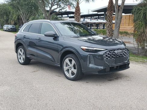 New 2026 Audi Q5 Premium Plus AWD/4WD image 2