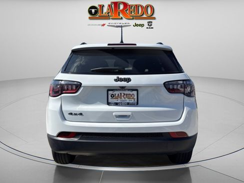 New 2026 Jeep Compass Latitude image 6