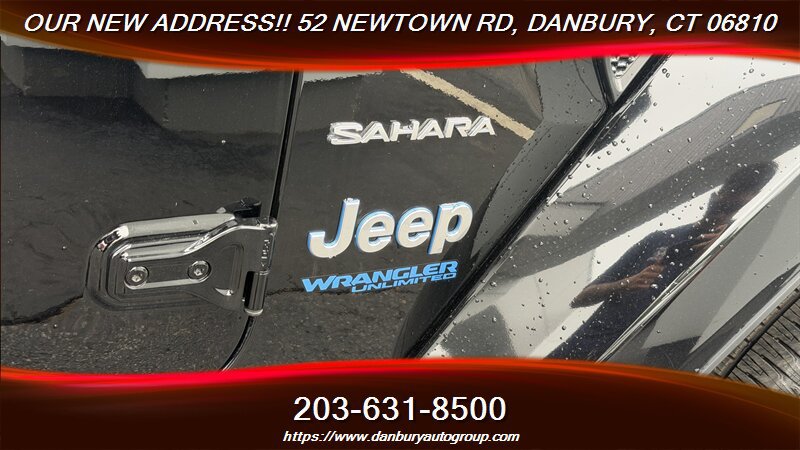 Used 2021 Jeep Wrangler Unlimited Sahara w/ Cold Weather Group AWD/4WD image 9