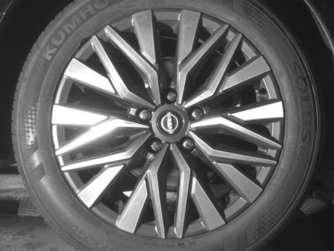 Used 2025 Nissan Altima 2.5 SV image 15