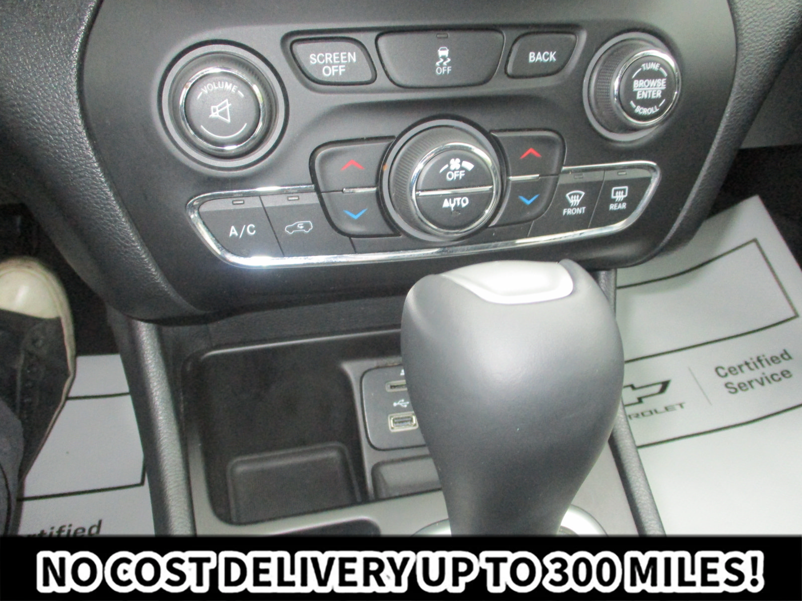 Used 2014 Jeep Cherokee Limited FWD image 25