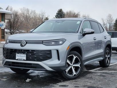 New 2026 Volkswagen Tiguan SE