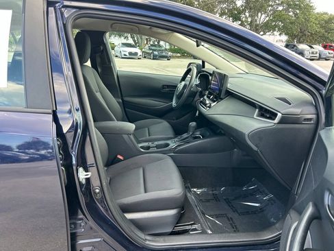 Used 2024 Toyota Corolla LE FWD image 38