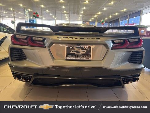 Certified 2022 Chevrolet Corvette Stingray Premium Cpe w/ Z51 Performance Package image 5