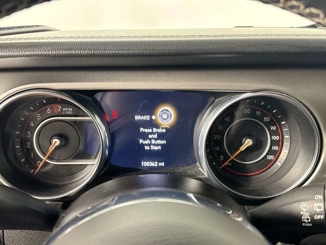 Used 2020 Jeep Wrangler Unlimited Sahara AWD/4WD image 16