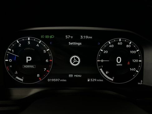 Used 2024 Mitsubishi Outlander SEL image 15