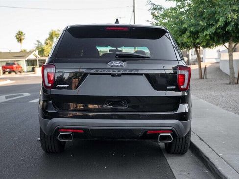Used 2017 Ford Explorer Sport w/ Equipment Group 401A AWD/4WD image 4